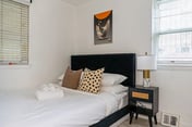 Private Bedroom near Temple U | Unit A