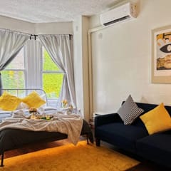 Ramblei near Schuylkill River Park | Studio - 2R