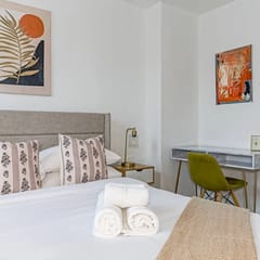 Private Bedroom near Temple U | Unit C