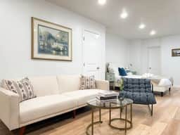 Charming Studio Apt in Center City | 1R