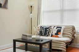 Cozy & Stylish 2BR Apt in University City