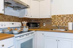 Private Bedroom near Temple U | Unit A