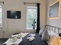 Ramblei near Rittenhouse Square | Studio - 3F