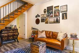 Top Location! 3BR Designer Home in Rittenhouse Sq