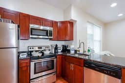 The Pennside 2BR Stay