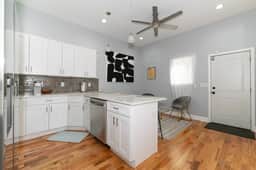 Modern 2BR 2BA Apt | Near Temple University - Image 3