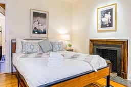 Top Location! 3BR Designer Home in Rittenhouse Sq - Image 2
