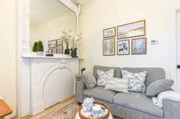 Parisian 3BR Stay | Near Penn, Drexel & Dining - Image 2