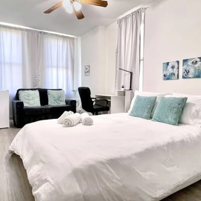 Ramblei near Drexel University | Room 2R