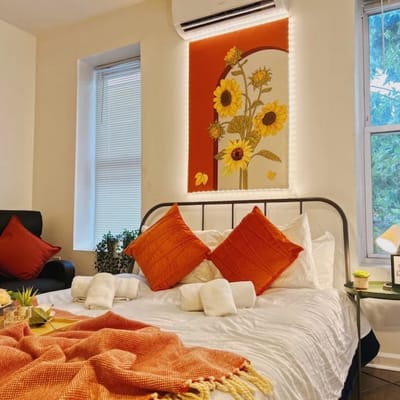 Ramblei near Rittenhouse Square | Studio - 2F