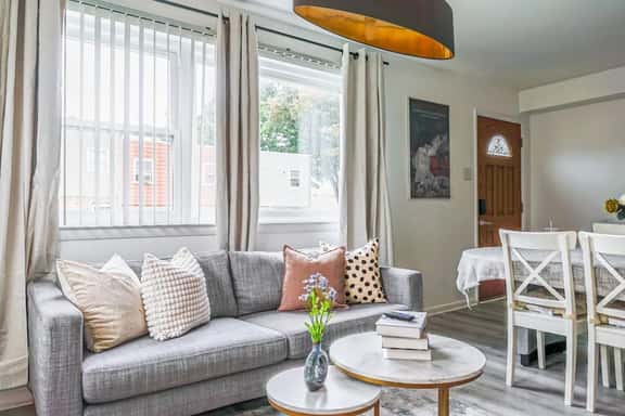 Temple Area 5BR Gem | Great for Groups & Family - Image 1