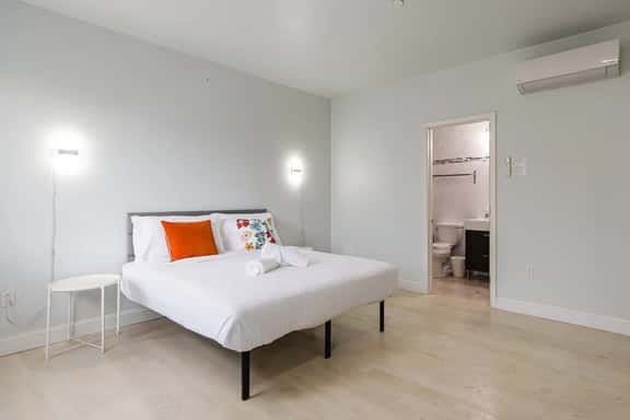 BudgetNest Near UPenn & Drexel | Private Room 2F - Image 1