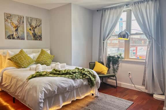 Ramblei near Chinatown & CenterCity | 2Bedroom-C - Image 1