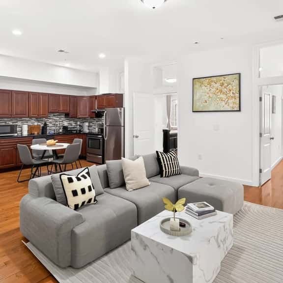 A Foodie's Basecamp | 2BR/2BA Center City Philly - Image 1