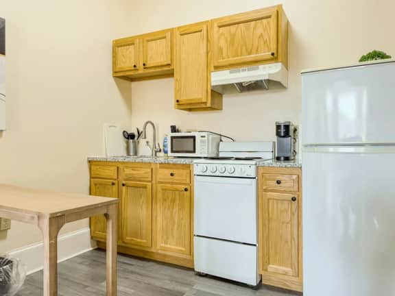 Cozy 1BR near Temple Campus & Subway