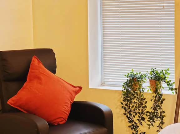 Ramblei near Rittenhouse Square | Studio - 2F