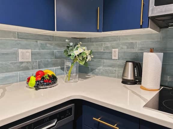 Ramblei near Rittenhouse Square | Studio - 2R
