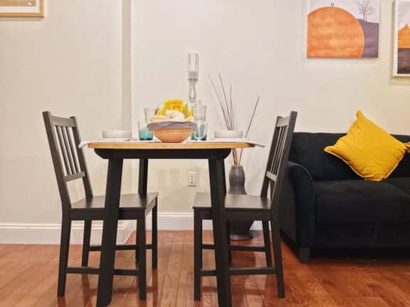 Ramblei near Temple Univ: 2BR Apt - 204