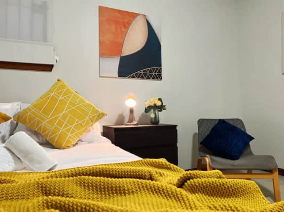 Ramblei near UPenn, Drexel & Art Museum| Room B4