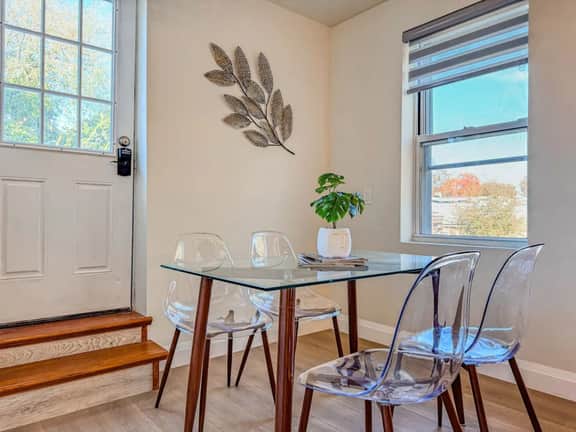 Stylish 3BR Apt w/Laundry Near UPenn&Drexel