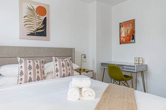 Temple Area 5BR Gem | Great for Groups & Family