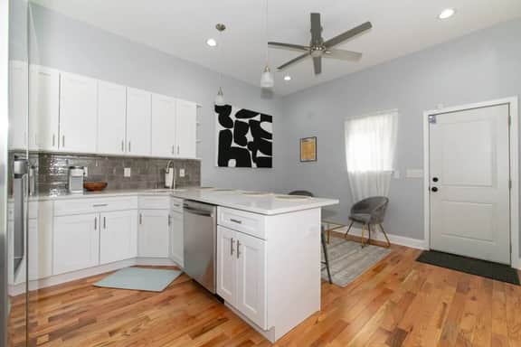 Modern 2BR 2BA Apt | Near Temple University - Image 3