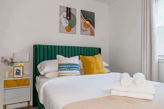 Private Bedroom near Temple U | Unit D - Image 4
