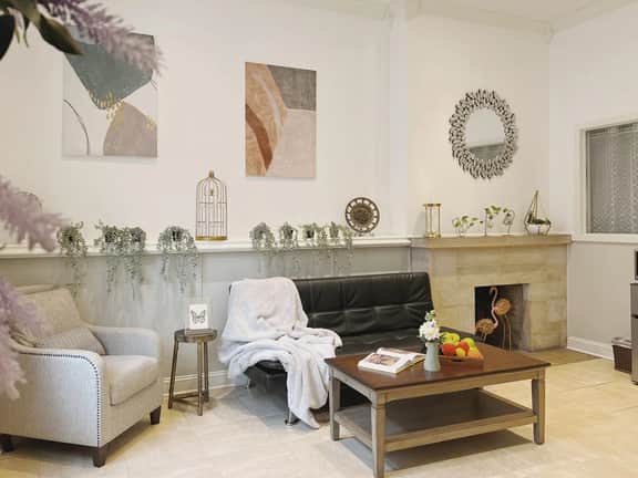 Ramblei near Rittenhouse Sq | 1 bedroom – Unit A - Image 2