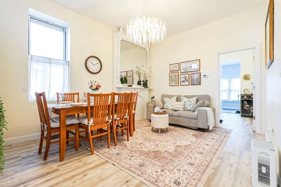 Elegant French Retreat • Dual Kitchen • Sleep 11