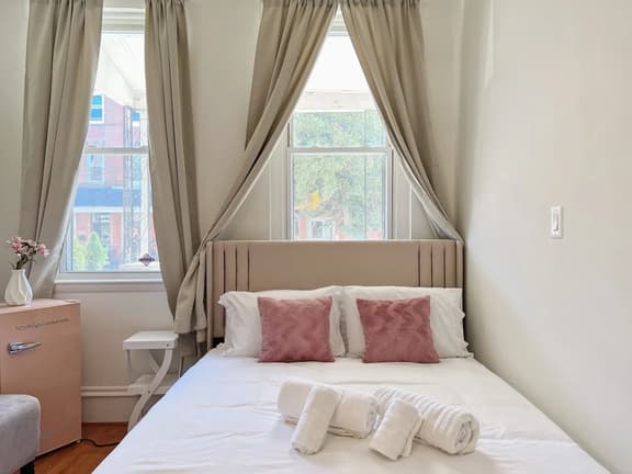 Ramblei near Drexel University | Loft Room 1F