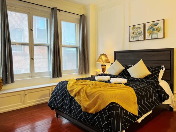Ramblei near Rittenhouse Sq | 2 bedroom – Unit B