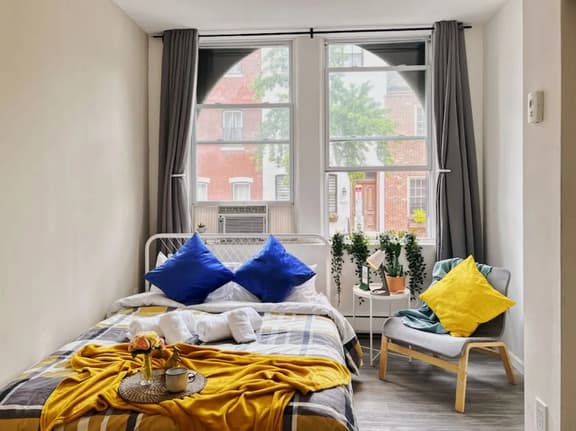 Ramblei near Schuylkill River Park | One Bd - 1F