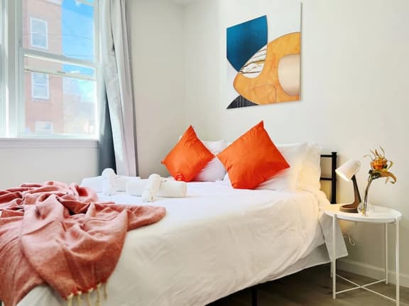 Ramblei near UPenn and Drexel | Unit 1F