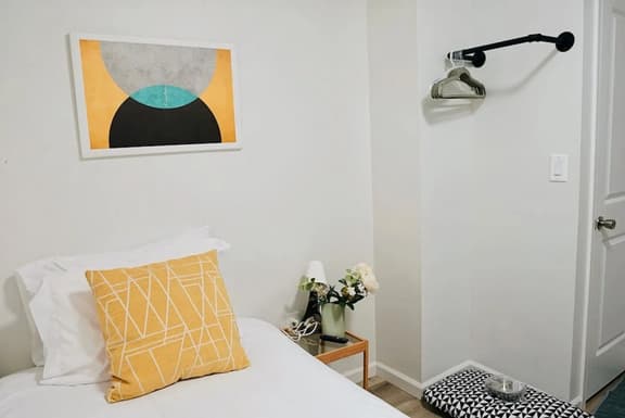 Ramblei near UPenn and Drexel | Unit 1M