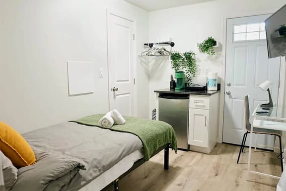 Ramblei near UPenn and Drexel | Unit 1R (new)