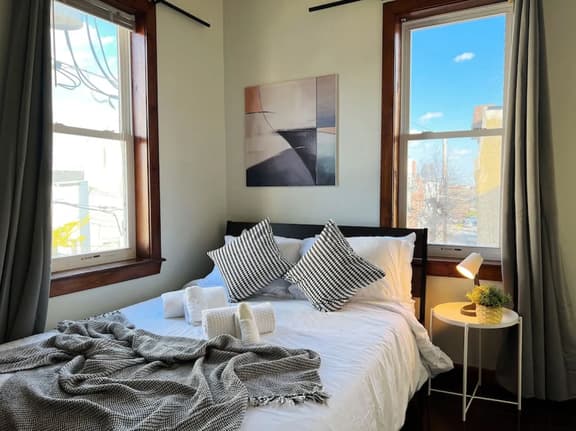 Ramblei near UPenn, Drexel & Art Museum| Studio A1