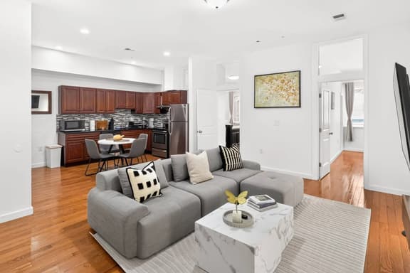 A Foodie's Basecamp | 2BR/2BA Center City Philly - Image 1